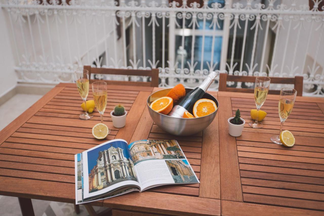 New Apartment With Patio سيراكوزا المظهر الخارجي الصورة